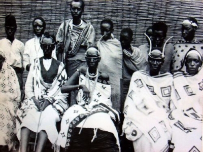 Rwanda: abami b’ibitekerezo, abami bategetse imyaka isaga 648.